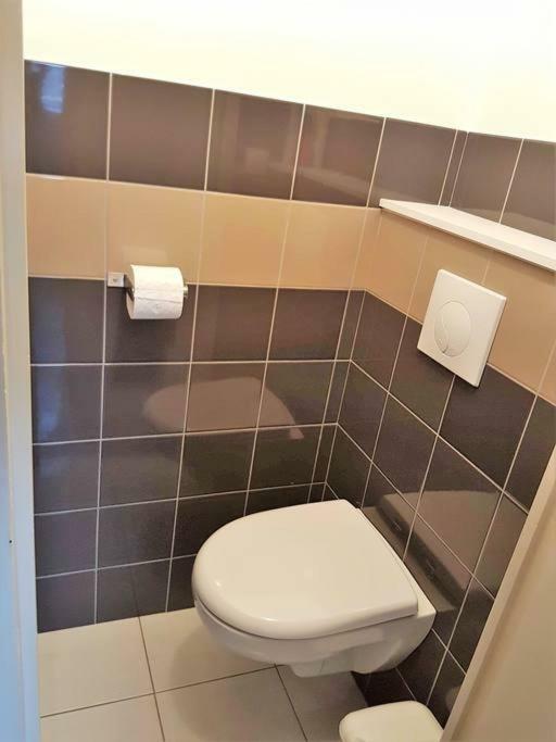 Tres Bel Appartement Centre Vitre Экстерьер фото